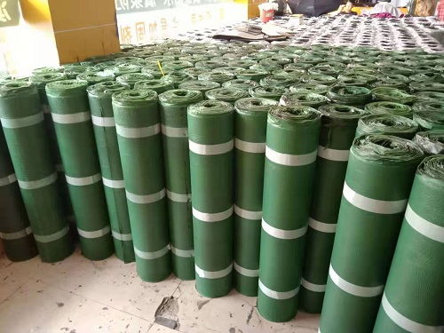 自粘卷材工程與尚業(yè)防水卷材價(jià)格深度解析 品質(zhì)與成本的業(yè)務(wù)平衡
